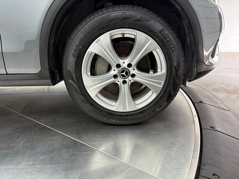 Used 2018 Mercedes-Benz GLC 300 image 9