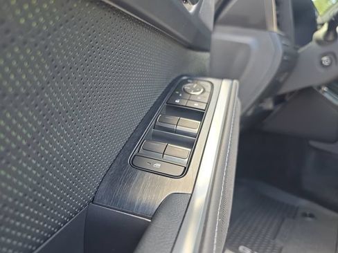 Used 2025 Lexus GX 550 AWD/4WD image 18