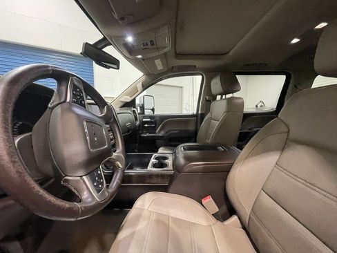 Used 2015 GMC Sierra 2500 Denali image 14
