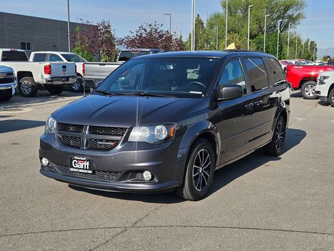 Used 2017 Dodge Grand Caravan GT FWD image 8