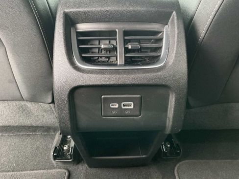 Used 2023 Chevrolet Blazer LT FWD image 17