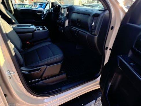 Used 2022 Chevrolet Silverado 1500 Custom Trail Boss image 17