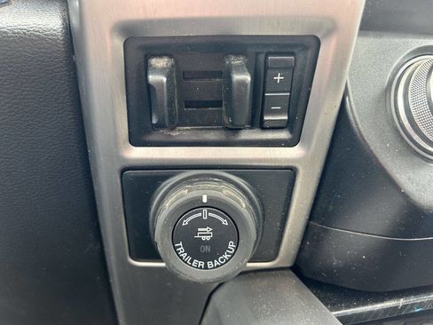 Used 2021 Ford F350 Platinum image 30