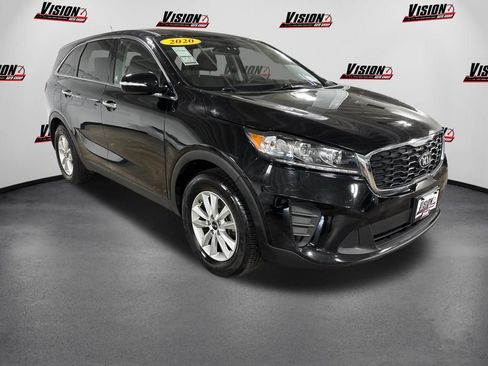 Used 2020 Kia Sorento LX FWD image 3