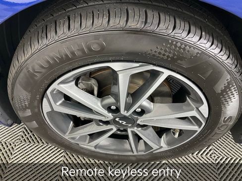 Certified 2023 Kia Forte LXS w/ LXS Technology Package image 9