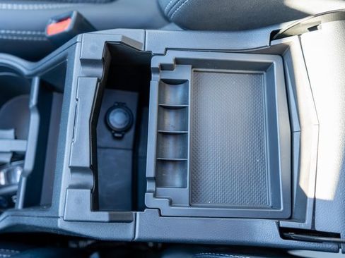 Used 2021 Subaru Forester Premium image 38