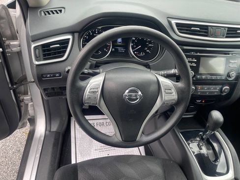 Used 2014 Nissan Rogue S AWD/4WD image 14