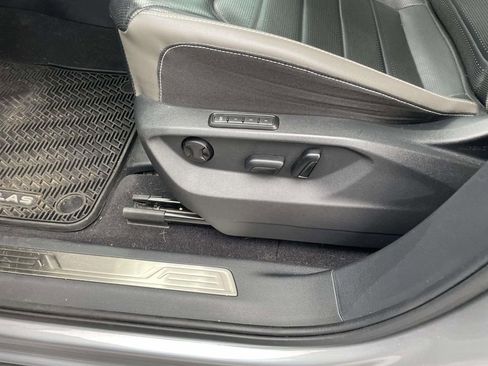 Used 2022 Volkswagen Atlas SEL Premium image 31