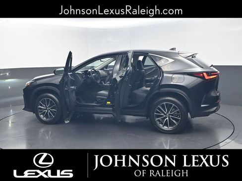 Used 2024 Lexus NX 250 FWD image 37