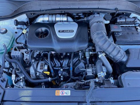 Used 2021 Hyundai Kona Limited image 29