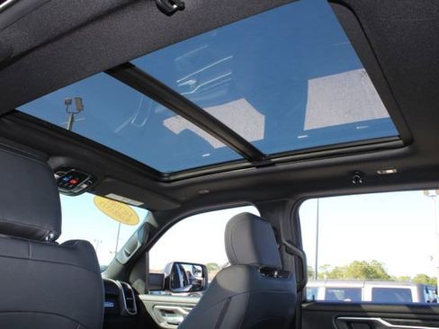 Used 2023 RAM 1500 Big Horn image 27