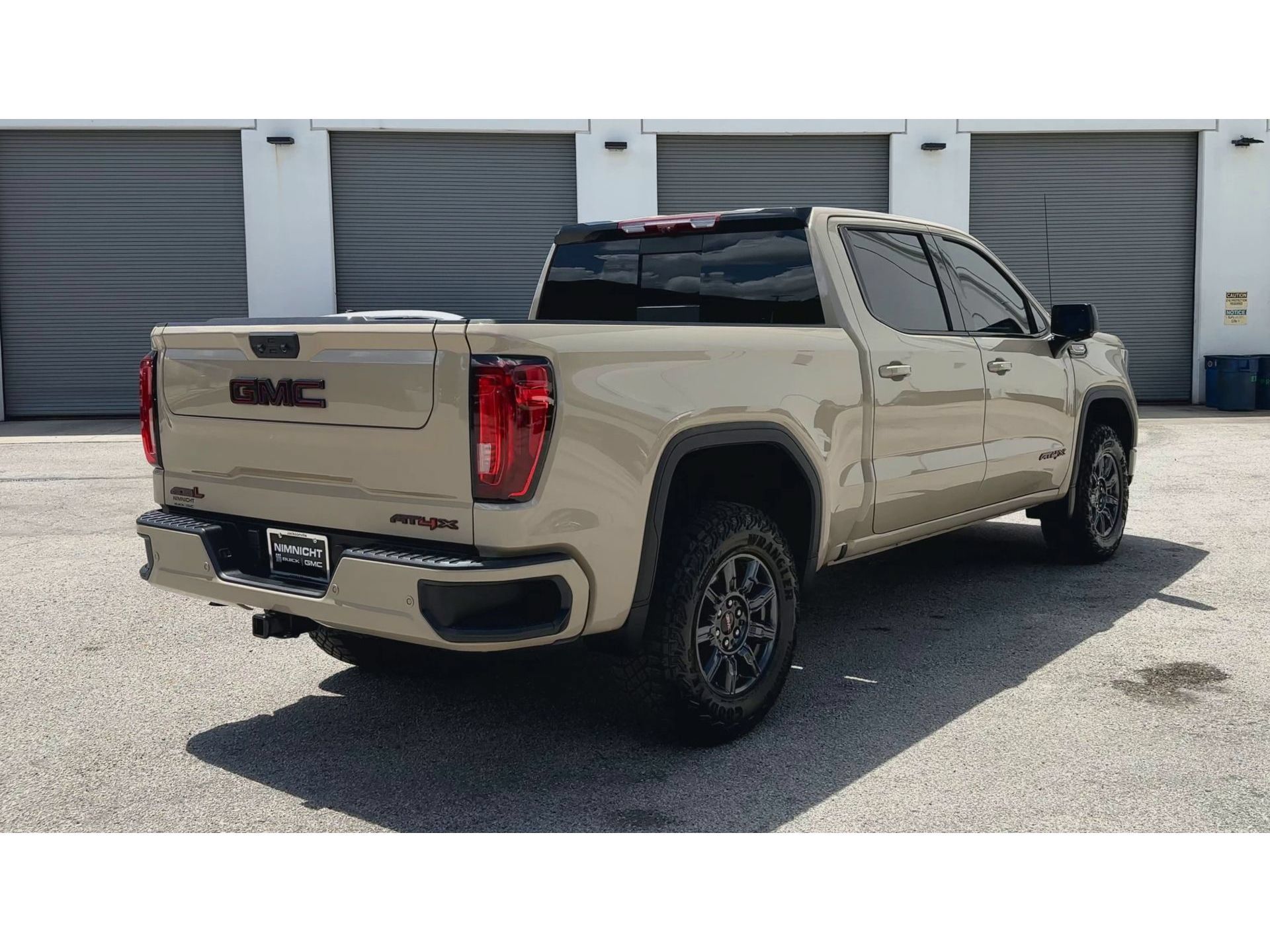 Certified 2022 GMC Sierra 1500 AT4X AWD/4WD image 8