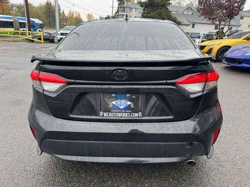 Used 2021 Toyota Corolla SE w/ Carpet Mat Package (TMS) image 7