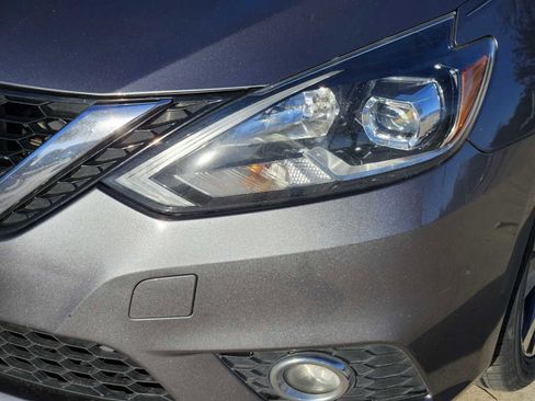 Used 2016 Nissan Sentra SL image 6