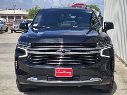 Used 2021 Chevrolet Tahoe LT w/ LT Signature Plus Package RWD image 2