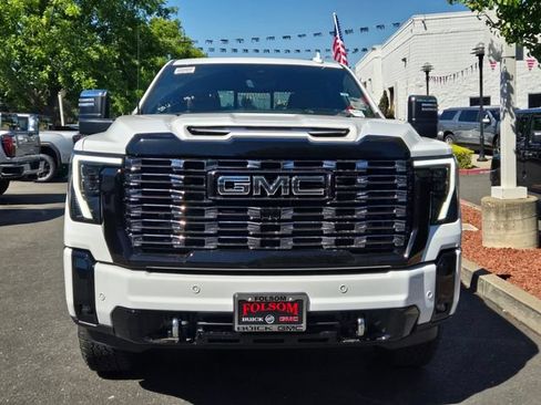 New 2026 GMC Sierra 2500 Denali Ultimate AWD/4WD image 2