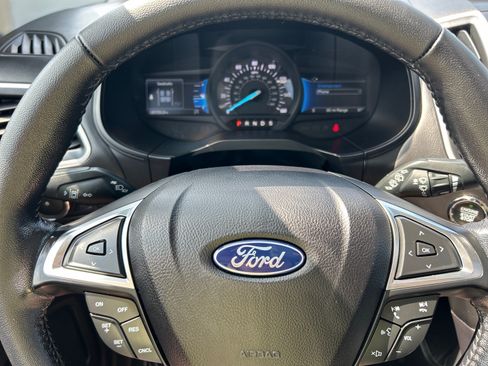 Certified 2023 Ford Edge SEL w/ Convenience Package AWD/4WD image 22