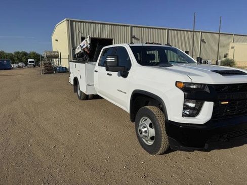 Used 2023 Chevrolet Silverado 3500 W/T w/ WT Fleet Convenience Package AWD/4WD image 3