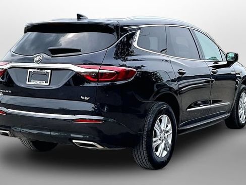 Used 2020 Buick Enclave Essence w/ LPO, Luxury Package FWD image 13