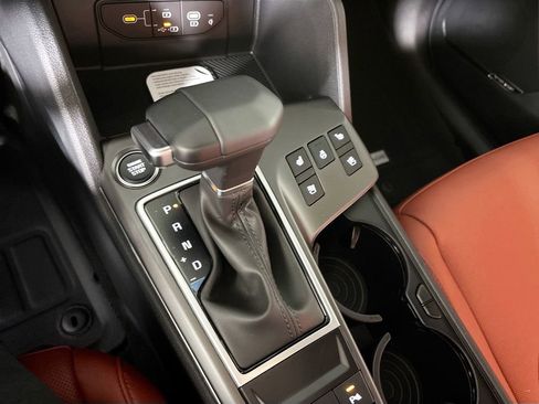 New 2026 Kia Sportage SX AWD/4WD image 18