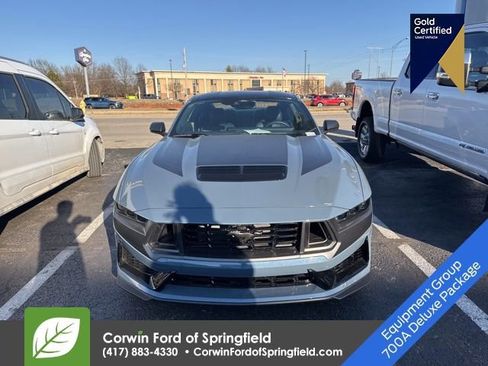 Used 2025 Ford Mustang Dark Horse image 2