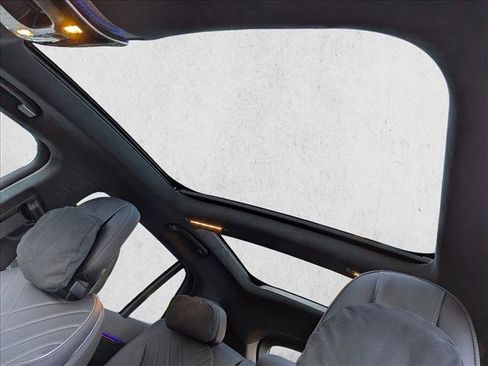 Used 2023 Mercedes-Benz EQS 580 4MATIC SUV image 14