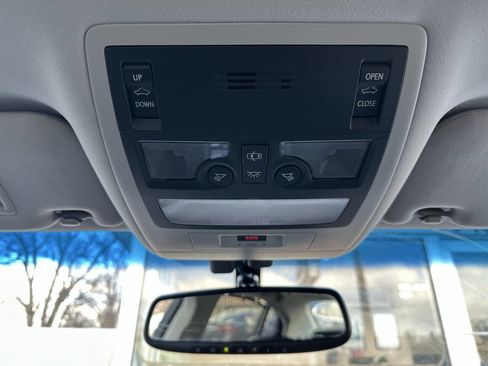 Used 2013 Lexus GS 350 AWD w/ Luxury Pkg w/Cold Weather Pkg image 29