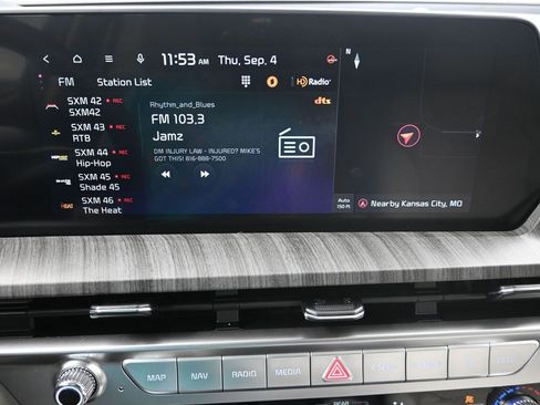 New 2025 Kia Telluride EX w/ EX Captain's Chair Package image 18