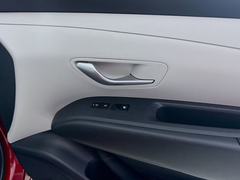 Used 2025 Hyundai Tucson SEL image 31