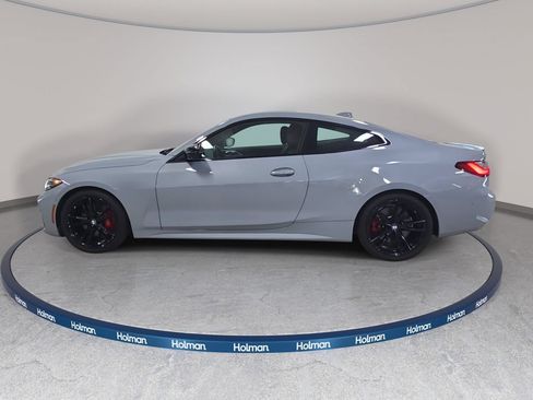 Used 2023 BMW 430i Coupe w/ M Sport Package RWD image 11