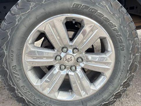 Used 2018 Ford F150 King Ranch w/ Equipment Group 601A Luxury image 11