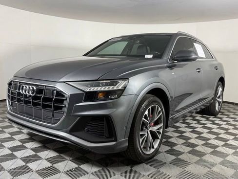 Used 2021 Audi Q8 Premium Plus w/ Premium Plus Package AWD/4WD image 2