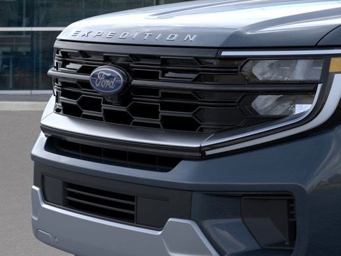 New 2025 Ford Expedition Max Platinum w/ Platinum Ultimate Package image 19