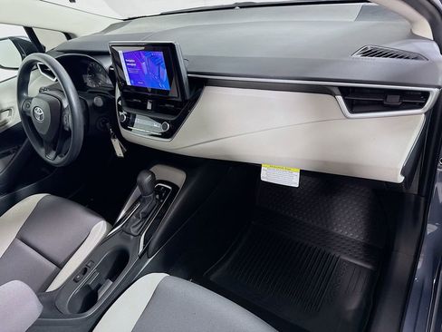 Used 2024 Toyota Corolla LE image 23