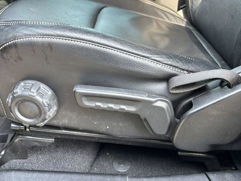 Certified 2022 Jeep Wrangler Unlimited Sport w/ Xtreme Recon 35" Tire Package image 15