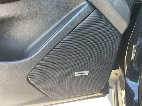 Used 2020 Cadillac XT6 Premium Luxury image 24