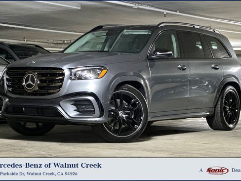 Used 2026 Mercedes-Benz GLS 450 4MATIC image 1