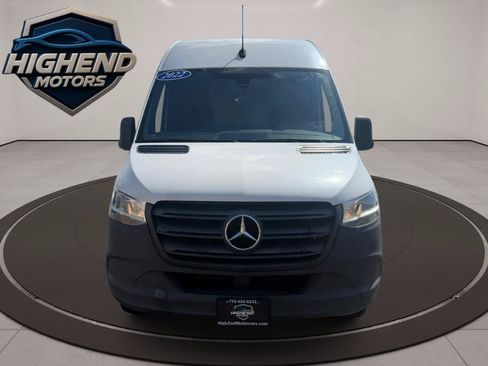 Used 2022 Mercedes-Benz Sprinter 2500 image 9