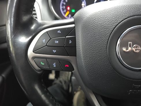 Used 2020 Jeep Grand Cherokee Altitude AWD/4WD image 20