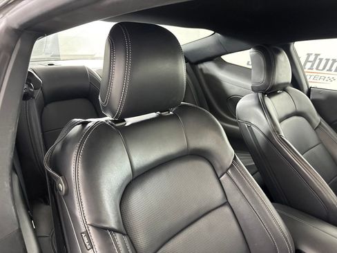Used 2025 Ford Mustang Premium RWD image 24