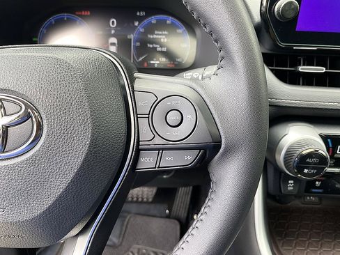 Certified 2025 Toyota RAV4 Limited FWD image 15