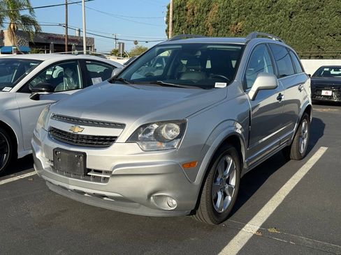 Used 2015 Chevrolet Captiva Sport LT w/ Convenience Package image 2