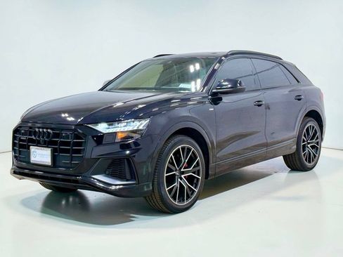 Used 2021 Audi Q8 Prestige AWD/4WD image 9