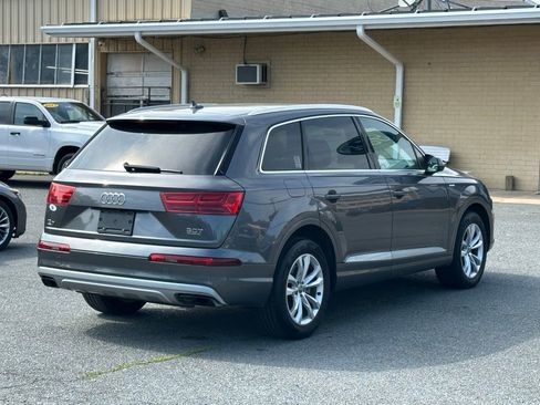 Used 2018 Audi Q7 3.0T Premium AWD/4WD image 9