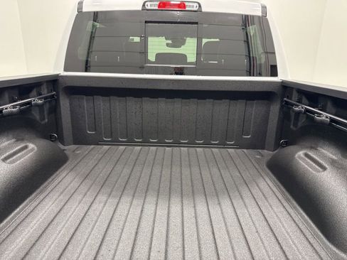 New 2026 RAM 1500 Laramie w/ Laramie Preferred Package AWD/4WD image 10