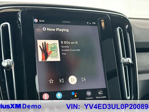 Certified 2023 Volvo XC40 Recharge Plus image 29