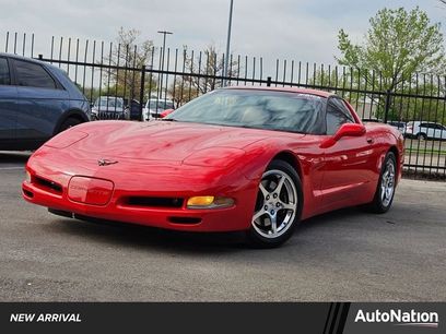 Used 2004 Chevrolet Corvette Coupe w/ Roof Package