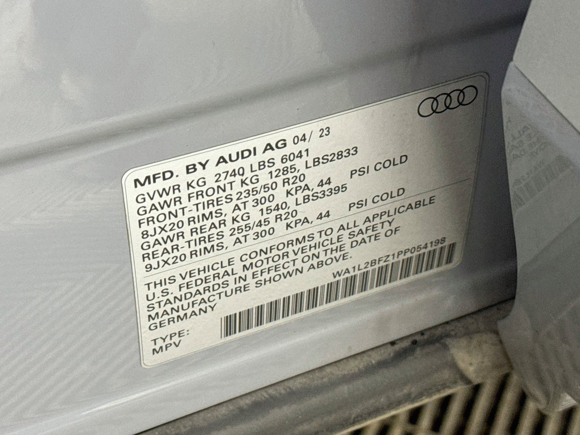 Used 2023 Audi Q4 e-tron Premium Plus w/ Premium Plus AWD/4WD image 30