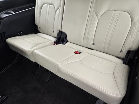 Certified 2020 Ford Expedition Platinum RWD image 30