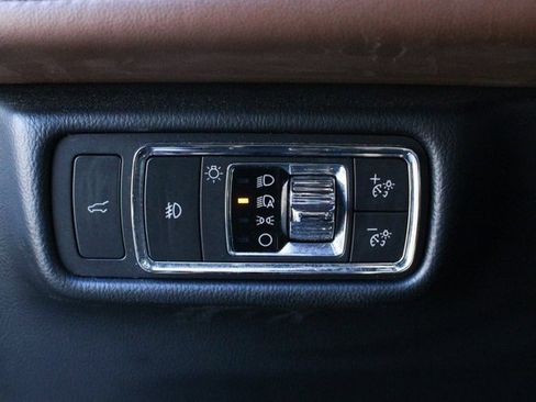 Used 2021 Lincoln Aviator Reserve w/ Elements Package Plus image 16